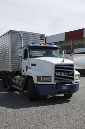 進(jìn)口汽車代理報關(guān)案例